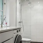 300-year-old House With History And Character * סטגה