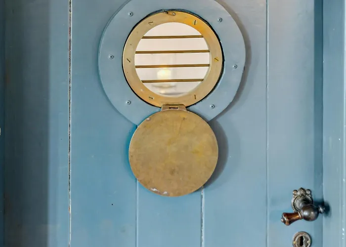 Σπίτι διακοπών 300-year-old House With History And Character Stege